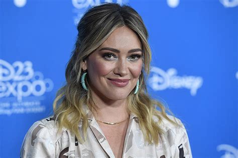 hilary duff nide|Hilary Duff poses nude in photo shoot: ‘I felt strong and beautiful’